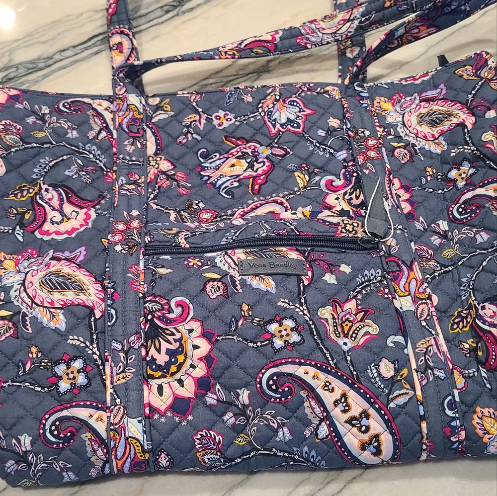 Vera Bradley sachel, L